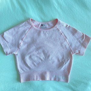 PINK PCHEE BUM SEAMLESS CROP TOP